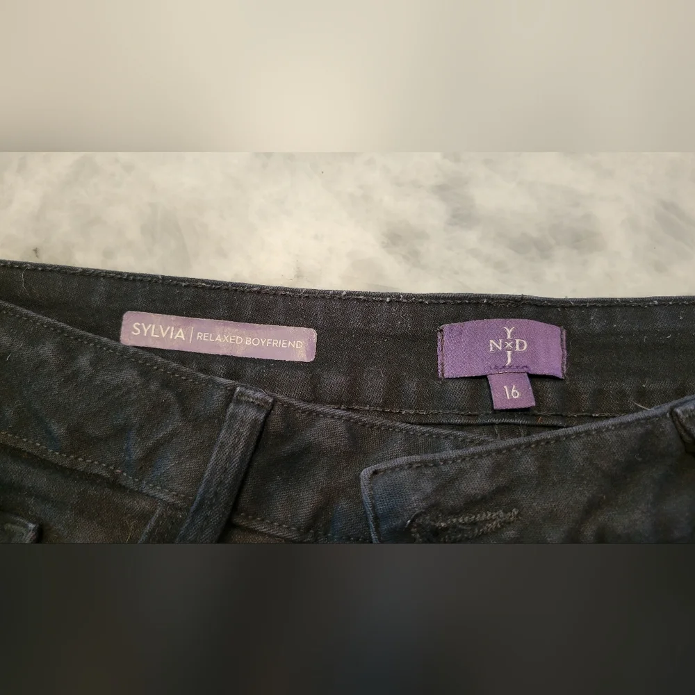 Black Distressed Pants - Picture 6 of 7